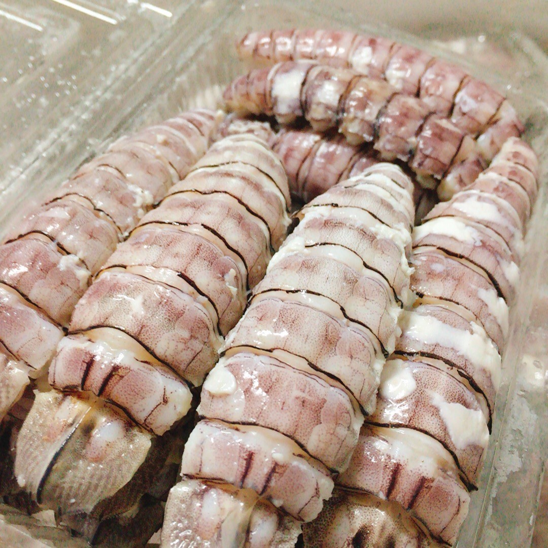 Bề bề thịt bóc vỏ