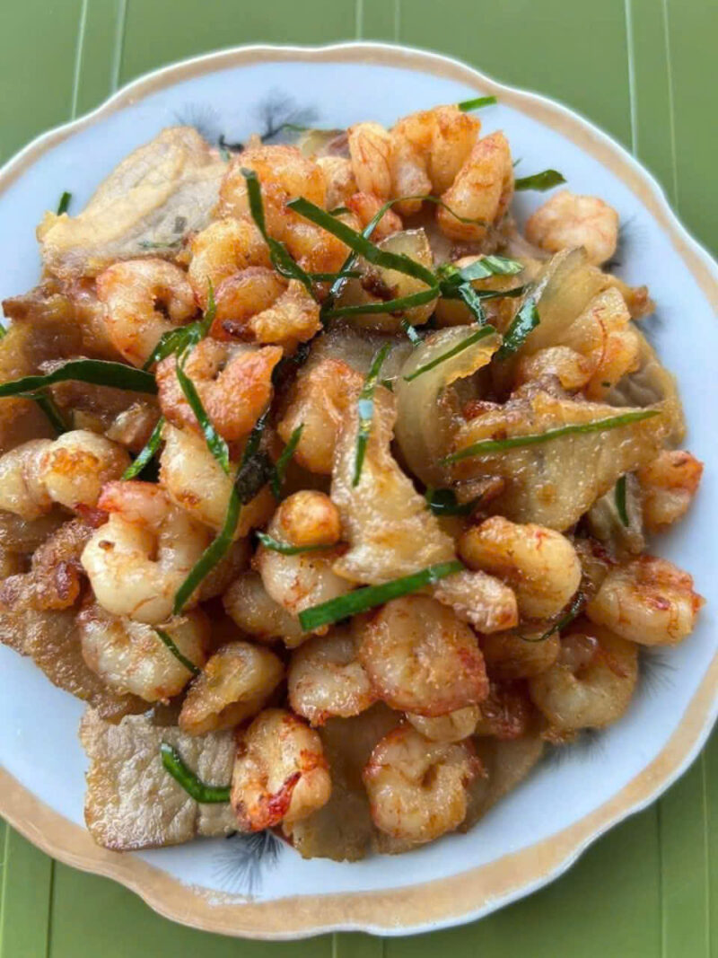 Nõn tôm sắt